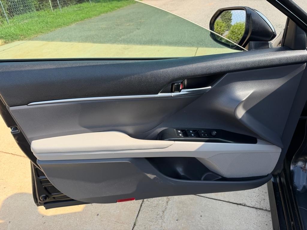 Toyota Camry LE 2020