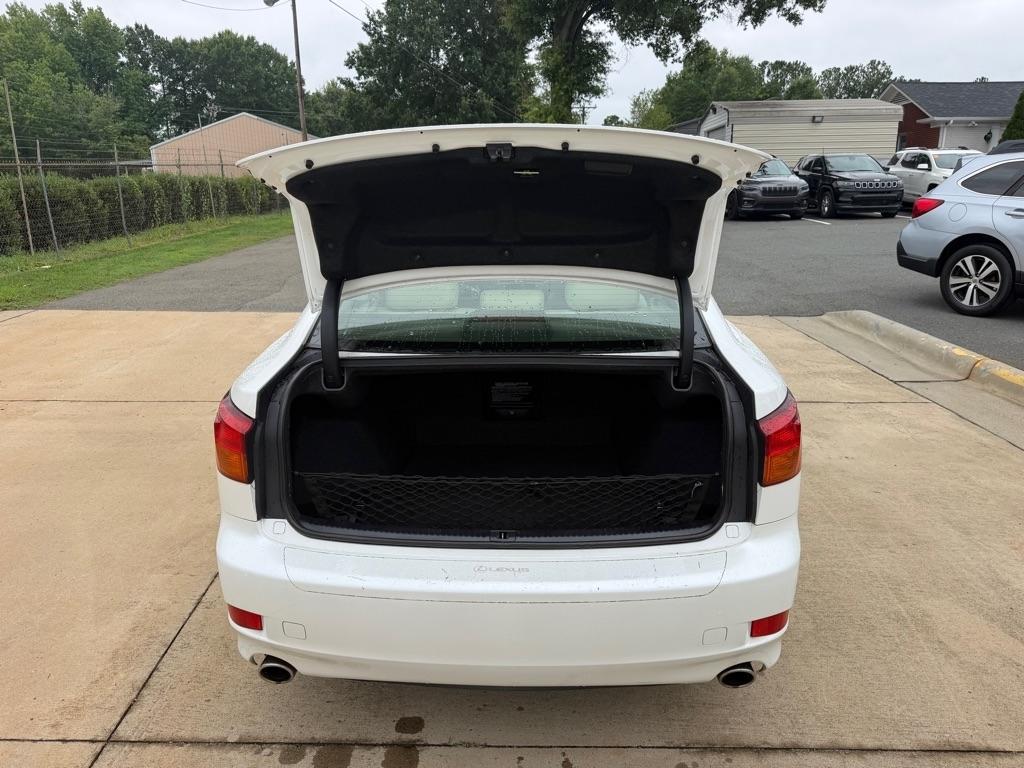 Lexus IS 250 RWD 2012