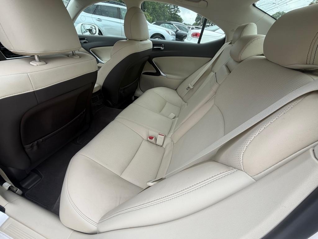Lexus IS 250 RWD 2012