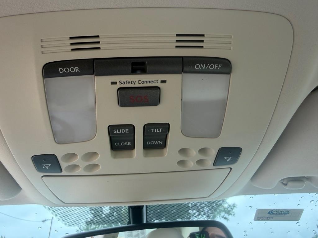 Lexus IS 250 RWD 2012