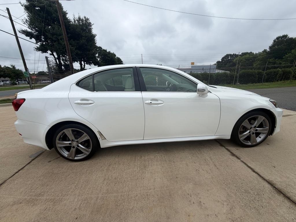 Lexus IS 250 RWD 2012