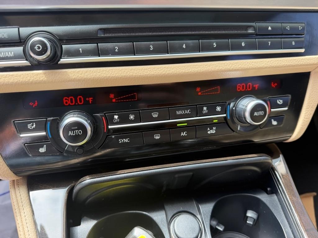 BMW 5-Series 528i 2016