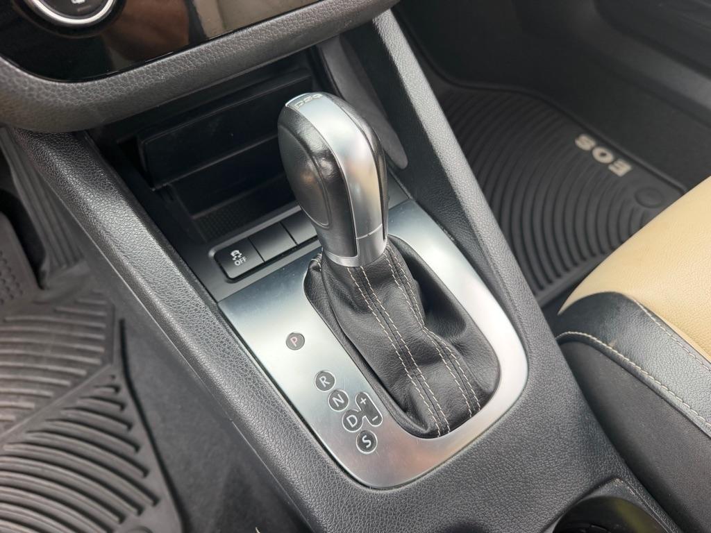 Volkswagen Eos Executive 2015