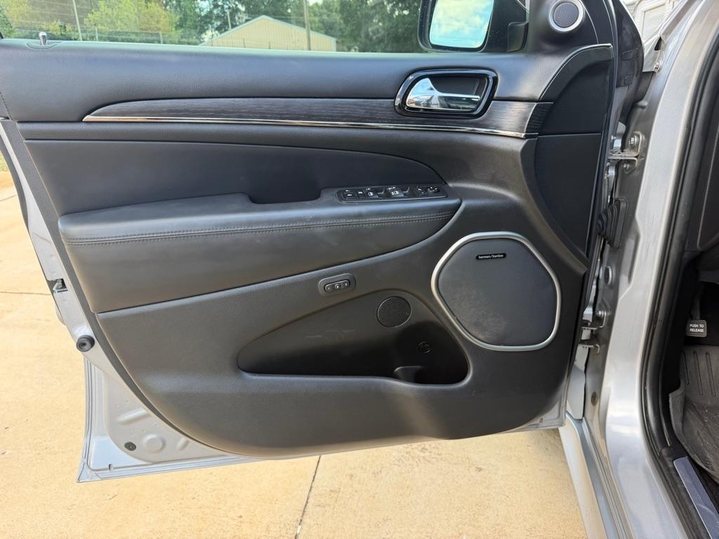 Jeep Grand Cherokee Overland 4WD 2020