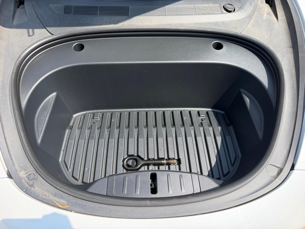 Tesla Model 3 Standard Range Plus 2021