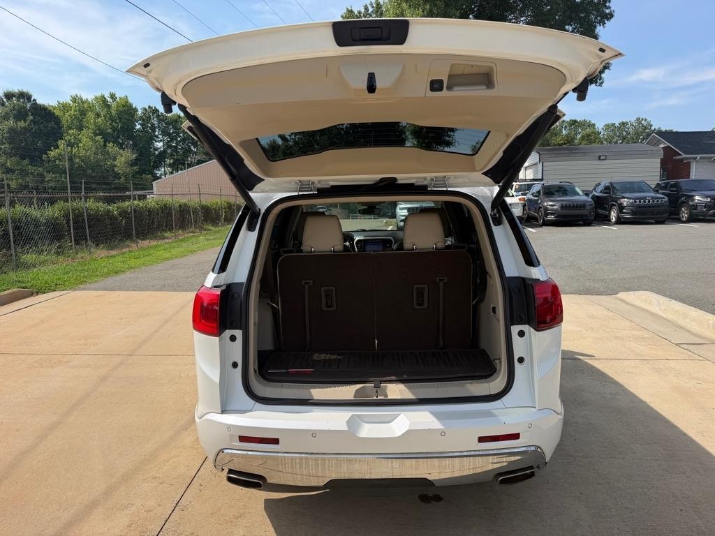 GMC Acadia Denali AWD 2019