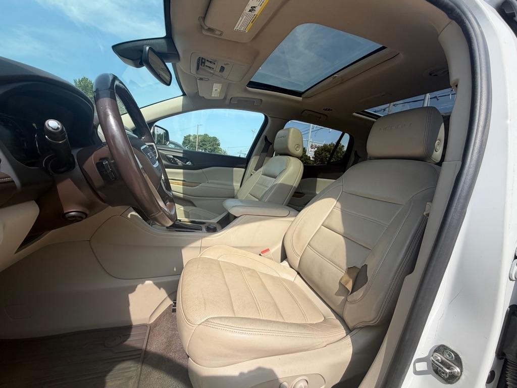 GMC Acadia Denali AWD 2019