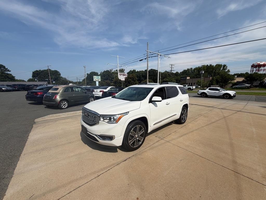GMC Acadia Denali AWD 2019