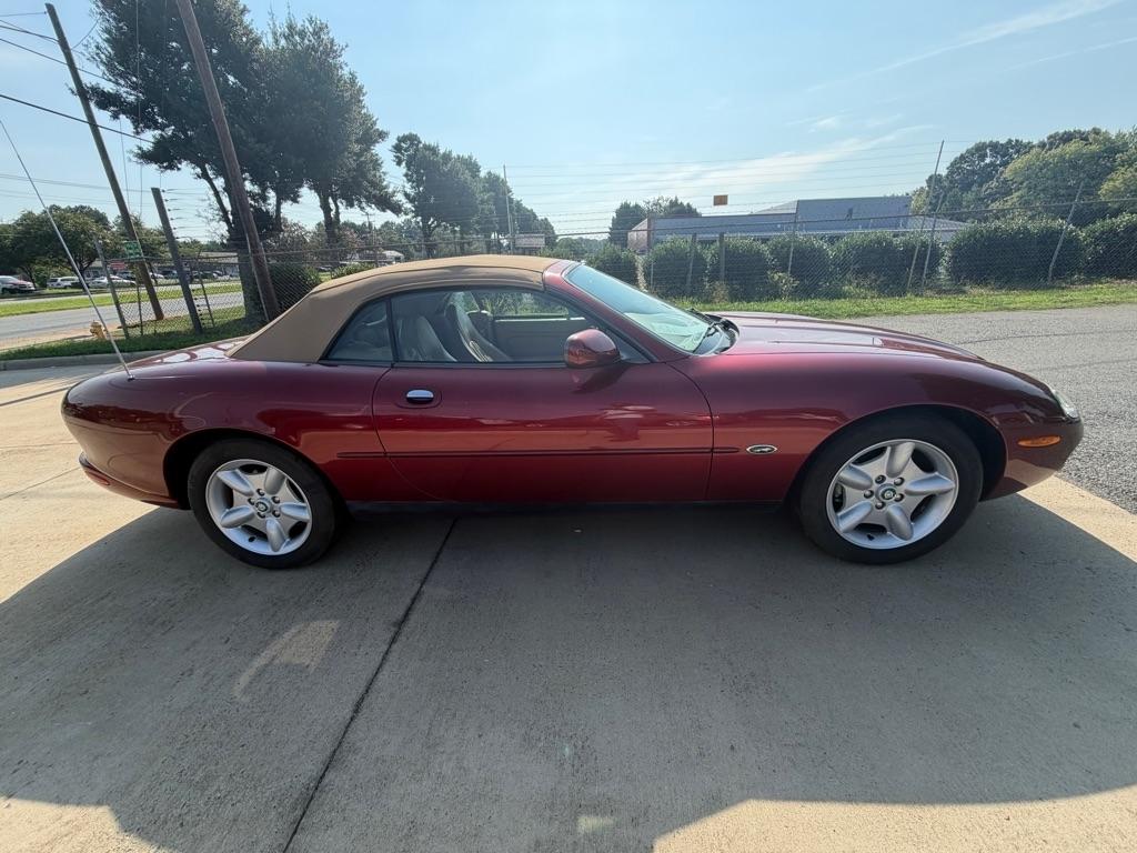 Jaguar XK8 Convertible 1997