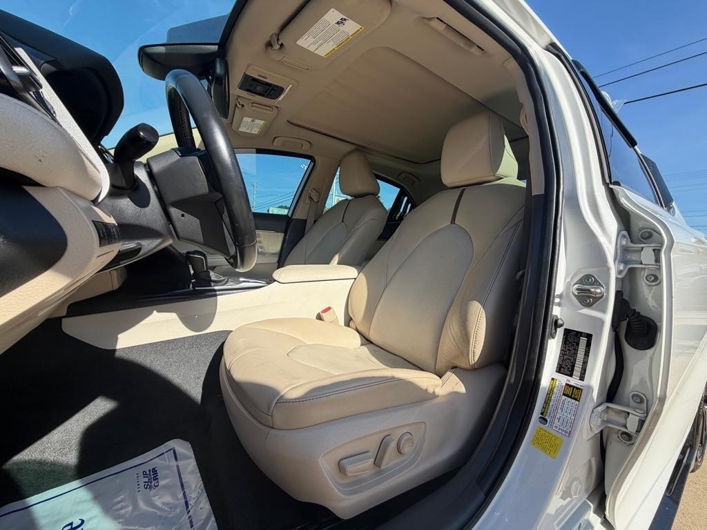 Toyota Camry XSE V6 2020