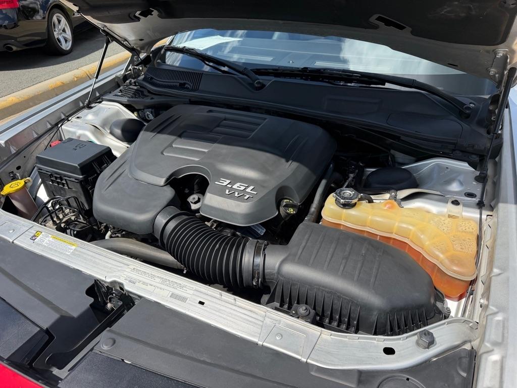 Dodge Challenger SXT 2012
