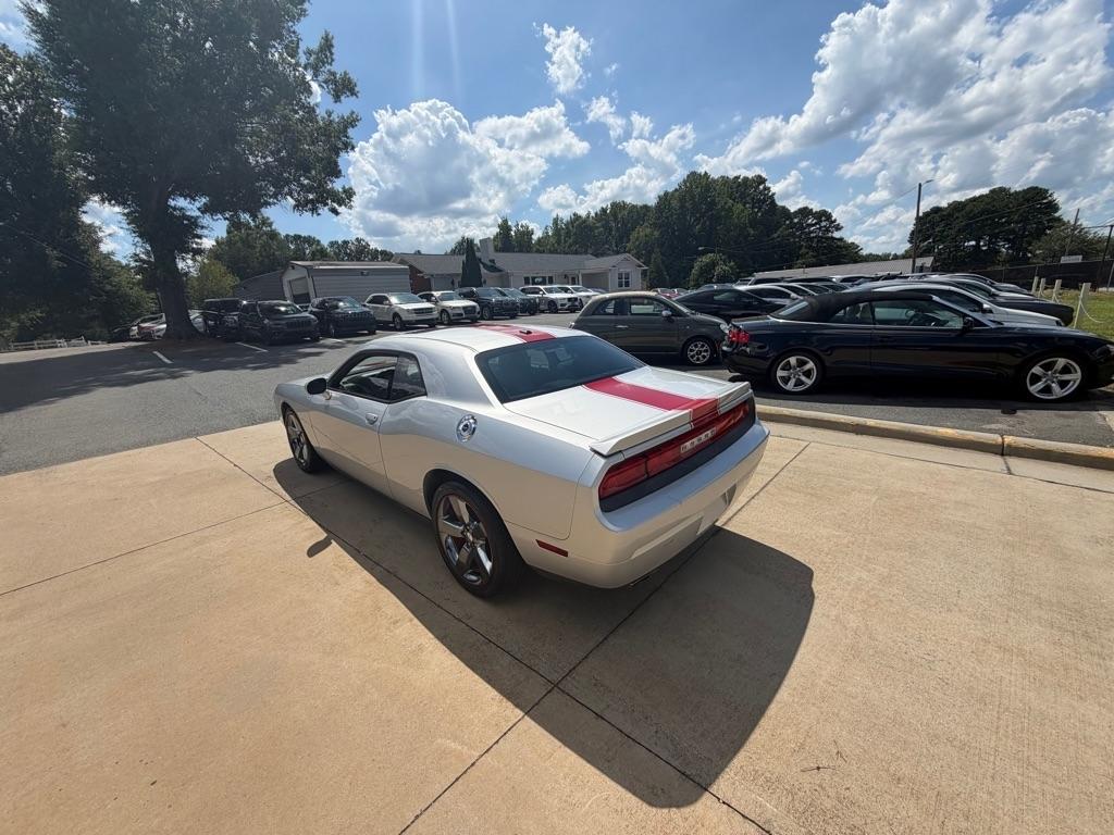 Dodge Challenger SXT 2012