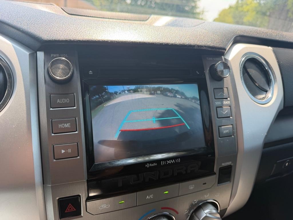 Toyota Tundra SR5 5.7L V8 FFV CrewMax 4WD 2017