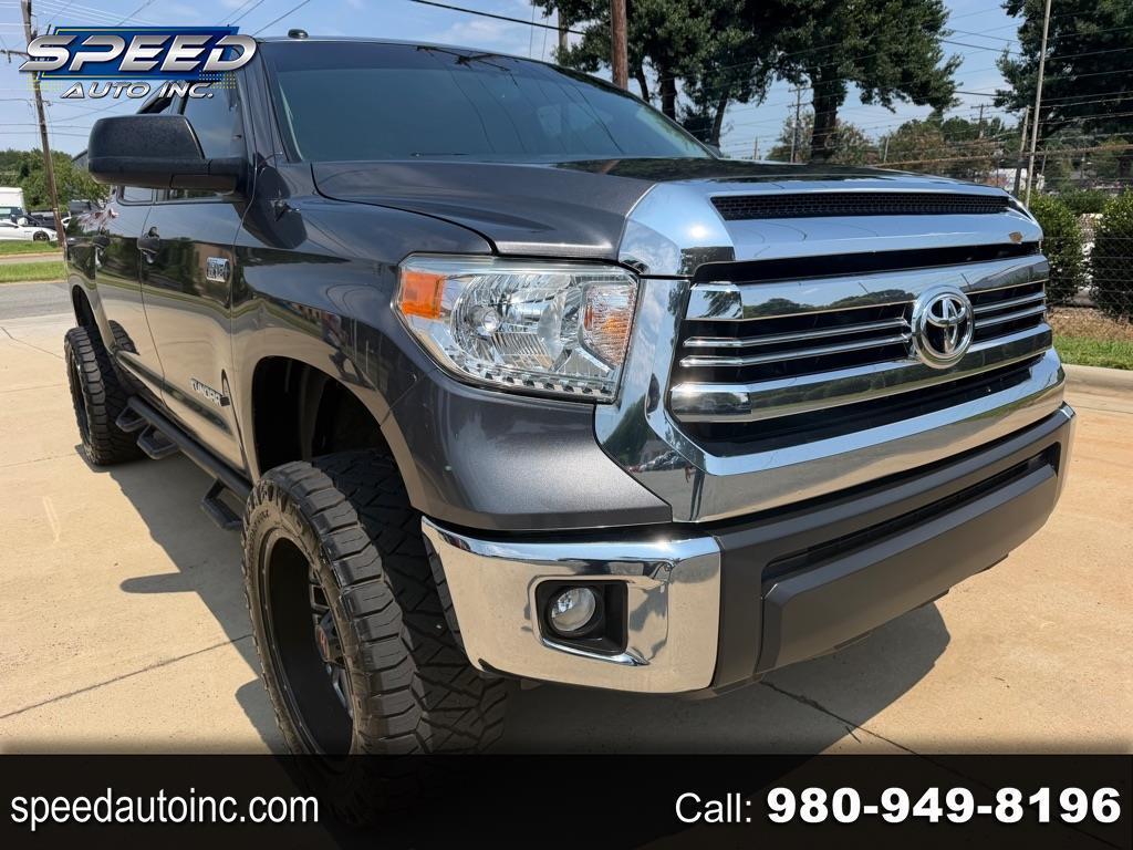 Toyota Tundra SR5 5.7L V8 FFV CrewMax 4WD 2017