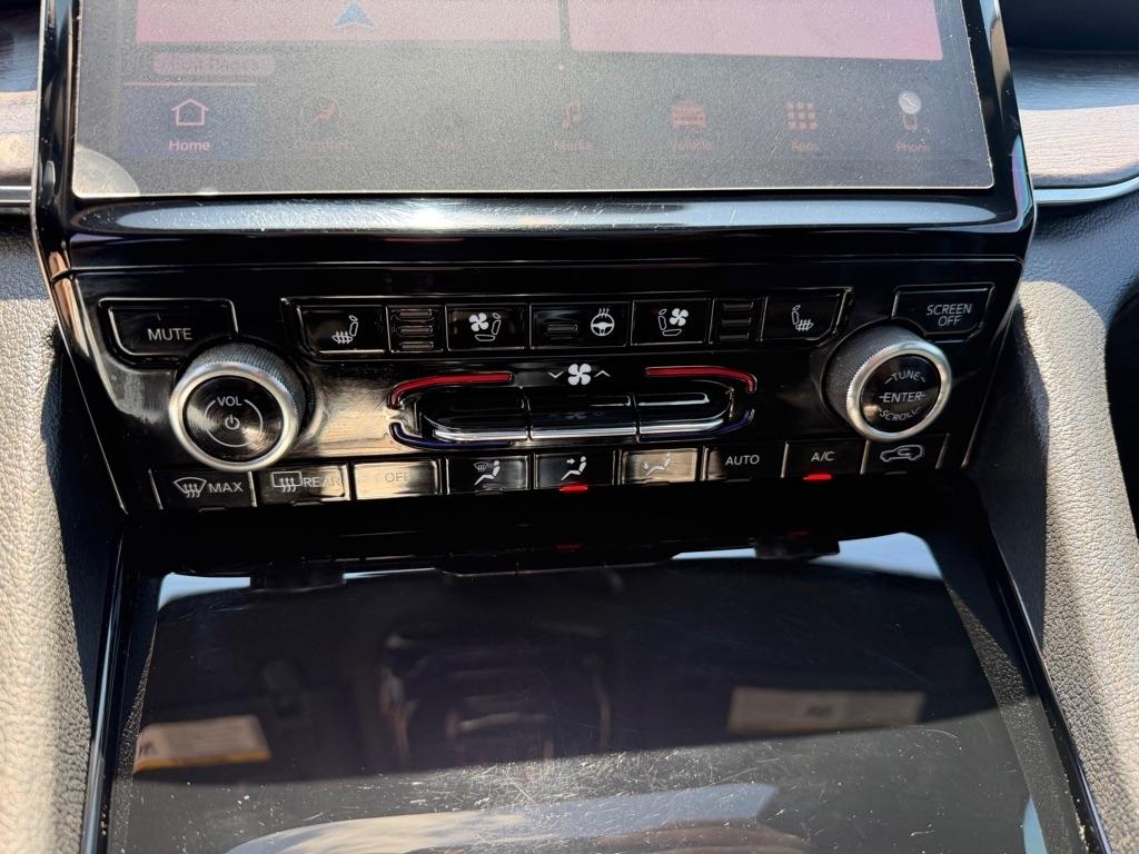 Jeep Grand Cherokee L Overland 4WD 2023