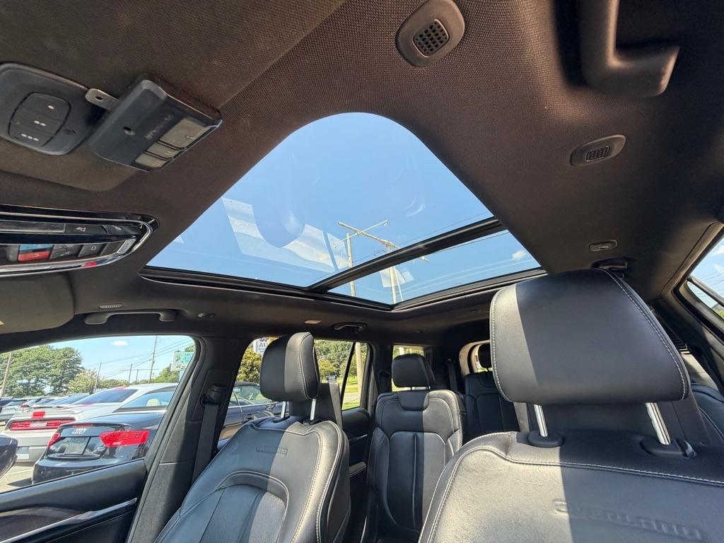 Jeep Grand Cherokee L Overland 4WD 2023