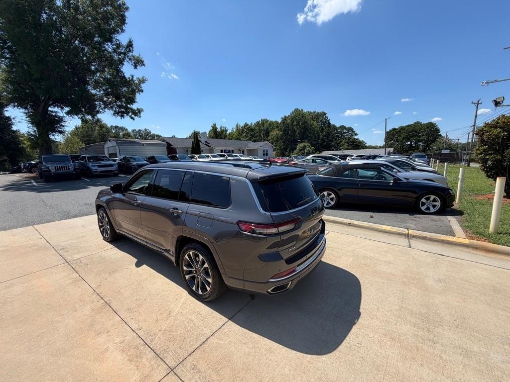 Jeep Grand Cherokee L Overland 4WD 2023
