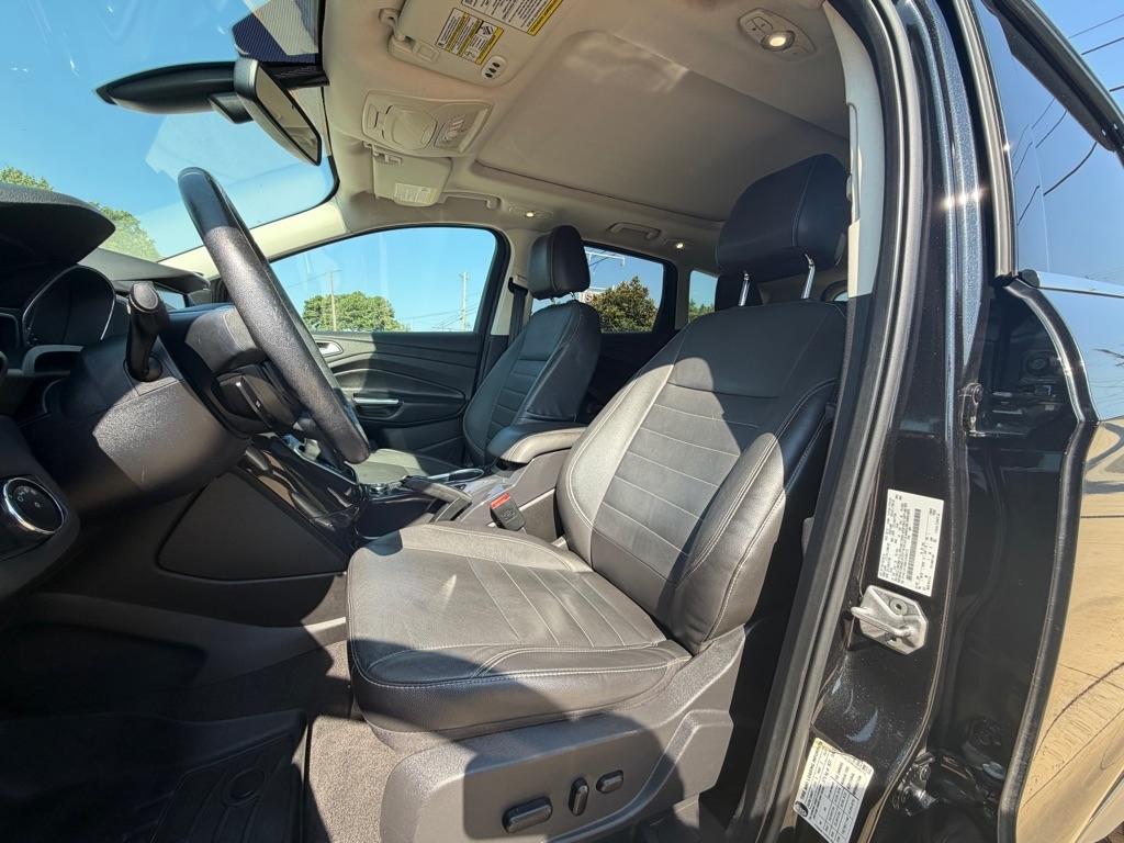 Ford Escape Titanium FWD 2014