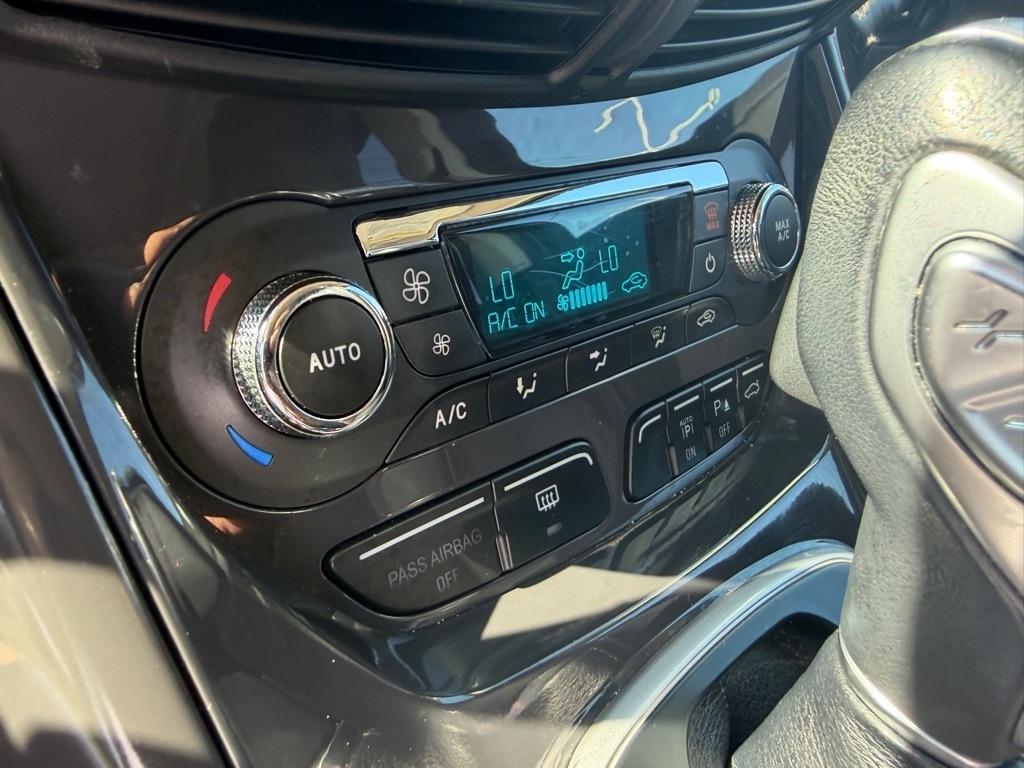Ford Escape Titanium FWD 2014