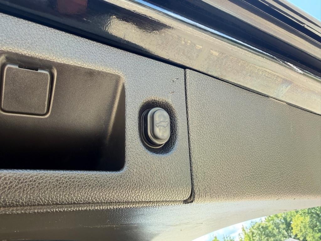 GMC Yukon SLT 2WD 2016