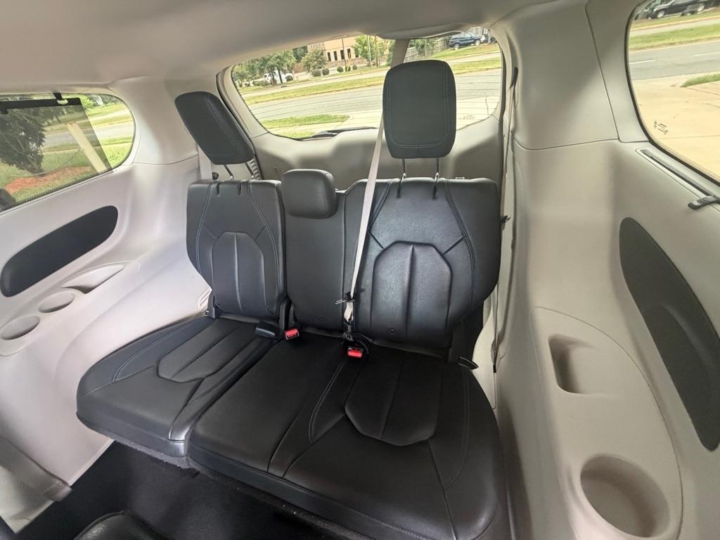 Chrysler Pacifica Touring-L 2021
