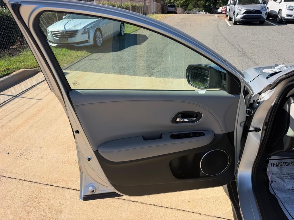 Honda HR-V EX-L w/Navigation 4WD CVT 2016
