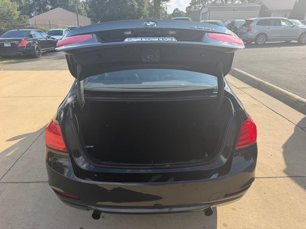 BMW 3-Series 335i Sedan 2012