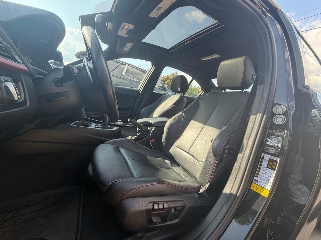 BMW 3-Series 335i Sedan 2012