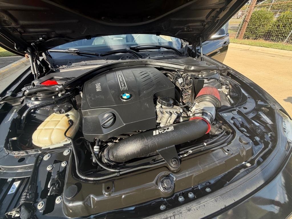 BMW 3-Series 335i Sedan 2012