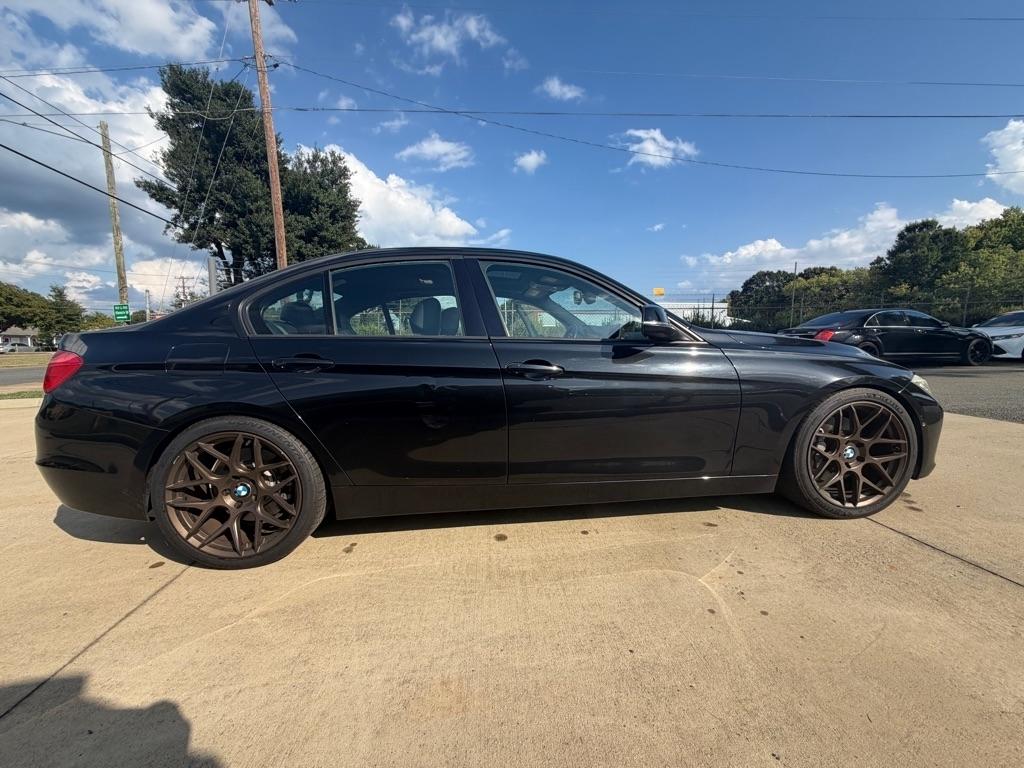 BMW 3-Series 335i Sedan 2012