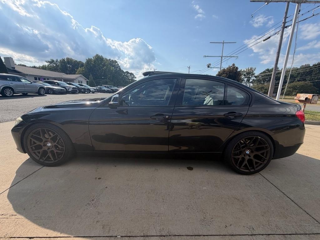 BMW 3-Series 335i Sedan 2012