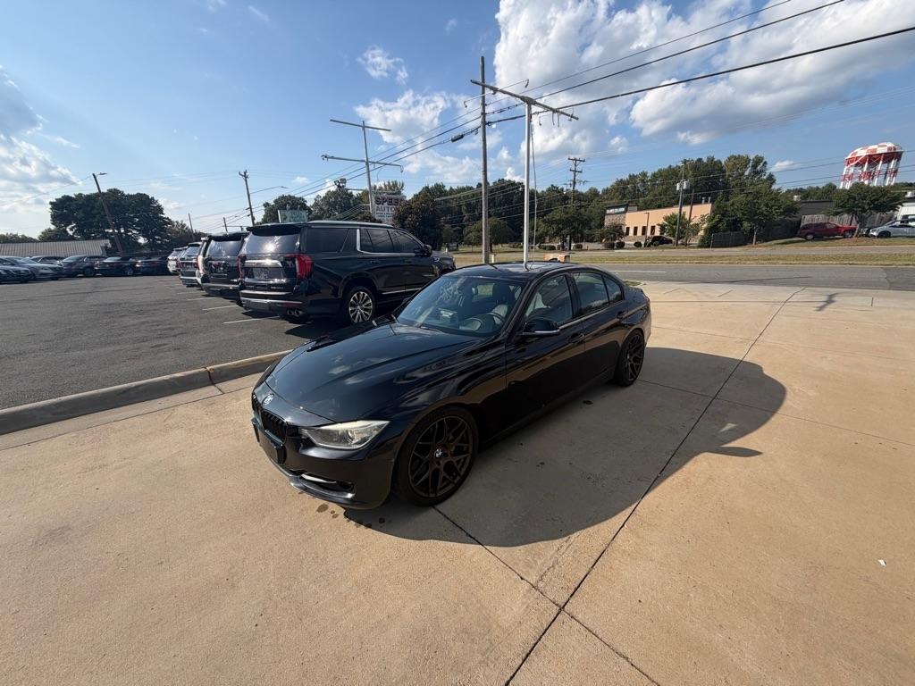 BMW 3-Series 335i Sedan 2012