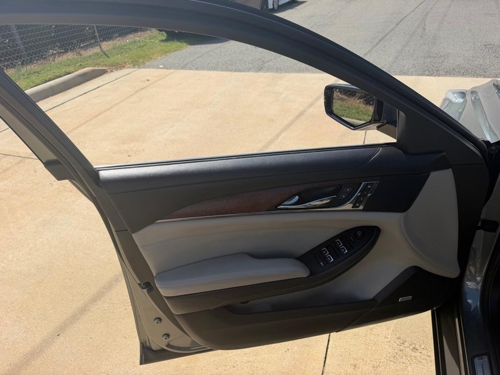 Cadillac CTS 2.0L Turbo Luxury RWD 2016