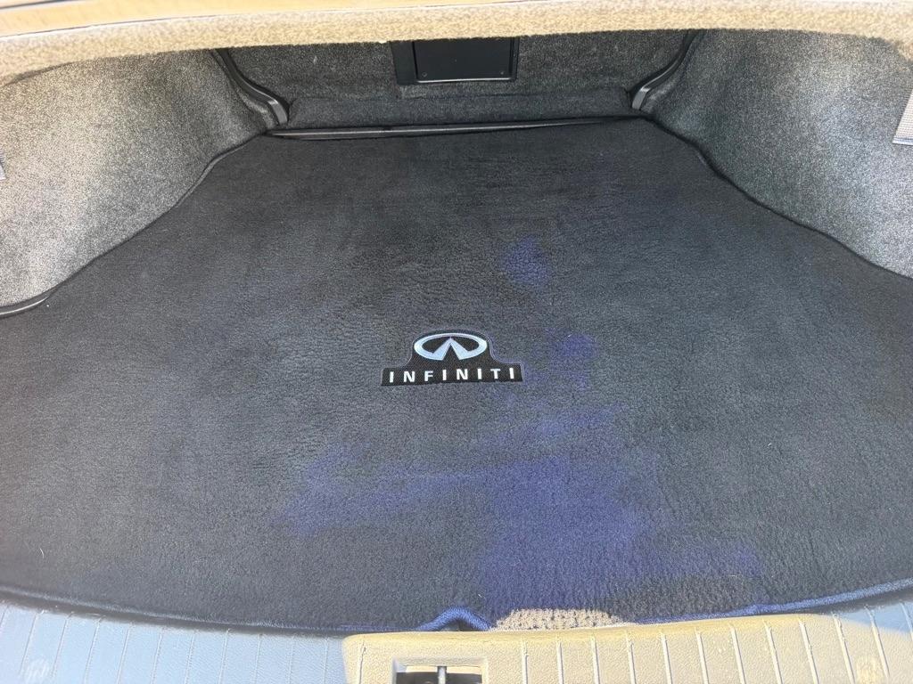 Infiniti Q50 Premium AWD 2014
