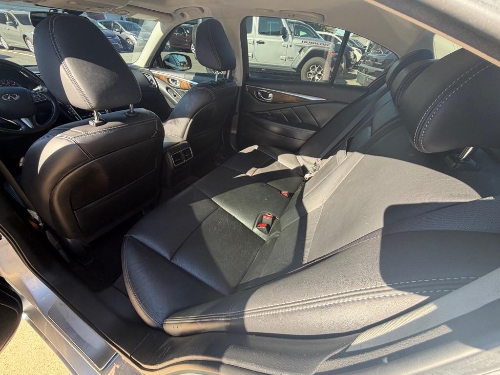 Infiniti Q50 Premium AWD 2014
