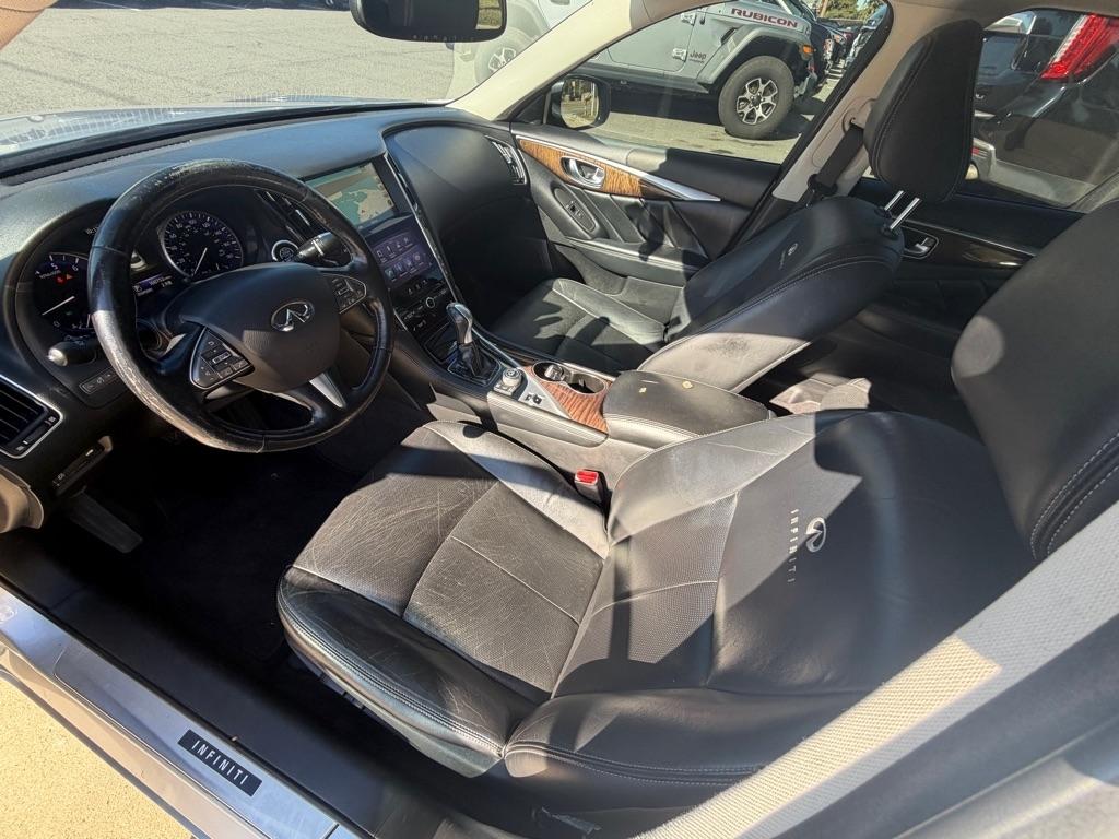 Infiniti Q50 Premium AWD 2014