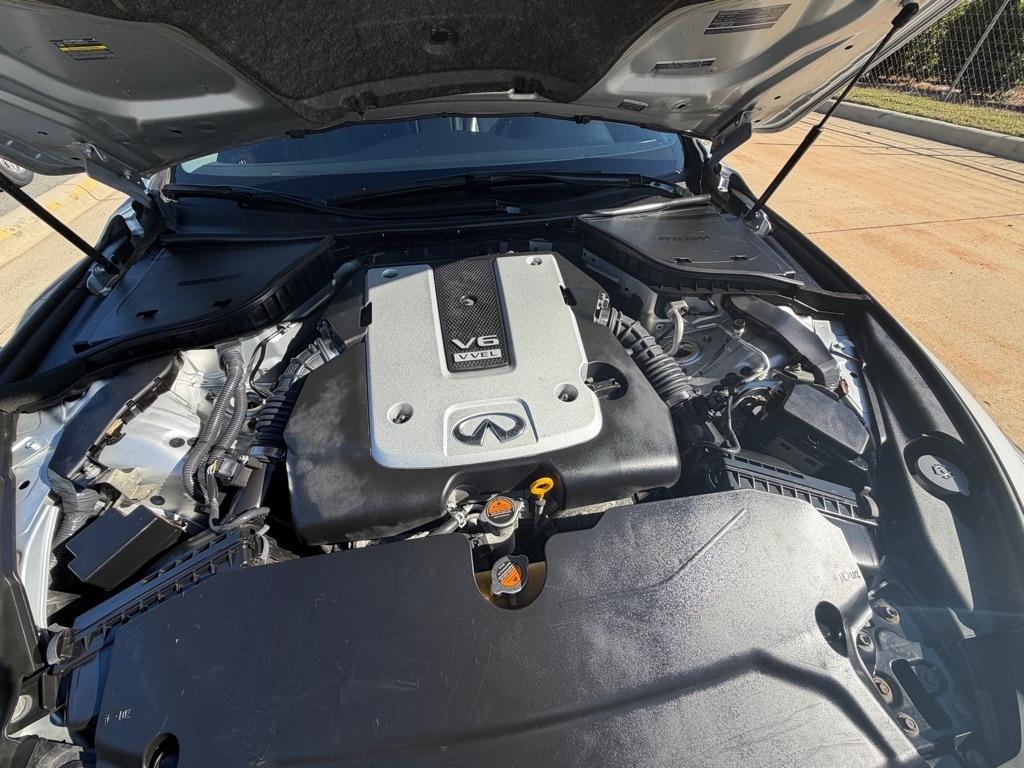 Infiniti Q50 Premium AWD 2014