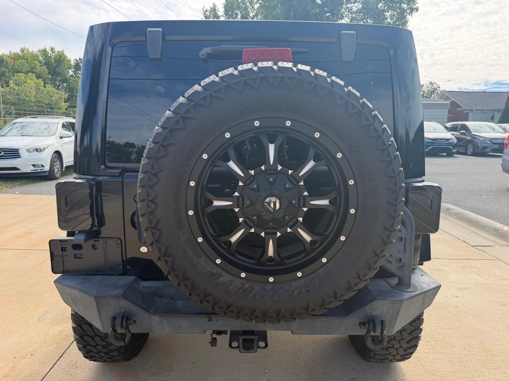 Jeep Wrangler Unlimited Sahara 4WD 2014