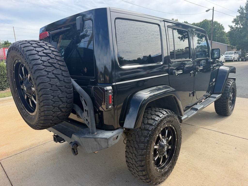 Jeep Wrangler Unlimited Sahara 4WD 2014