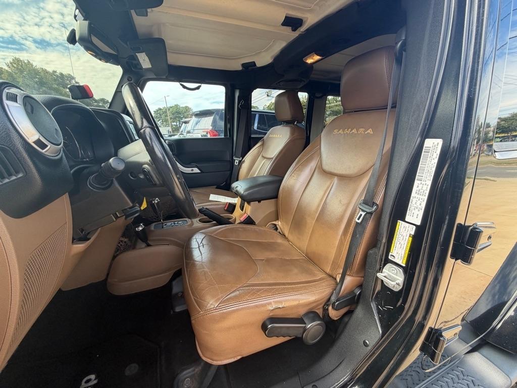 Jeep Wrangler Unlimited Sahara 4WD 2014