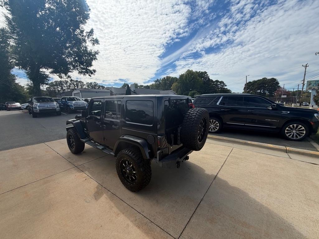 Jeep Wrangler Unlimited Sahara 4WD 2014
