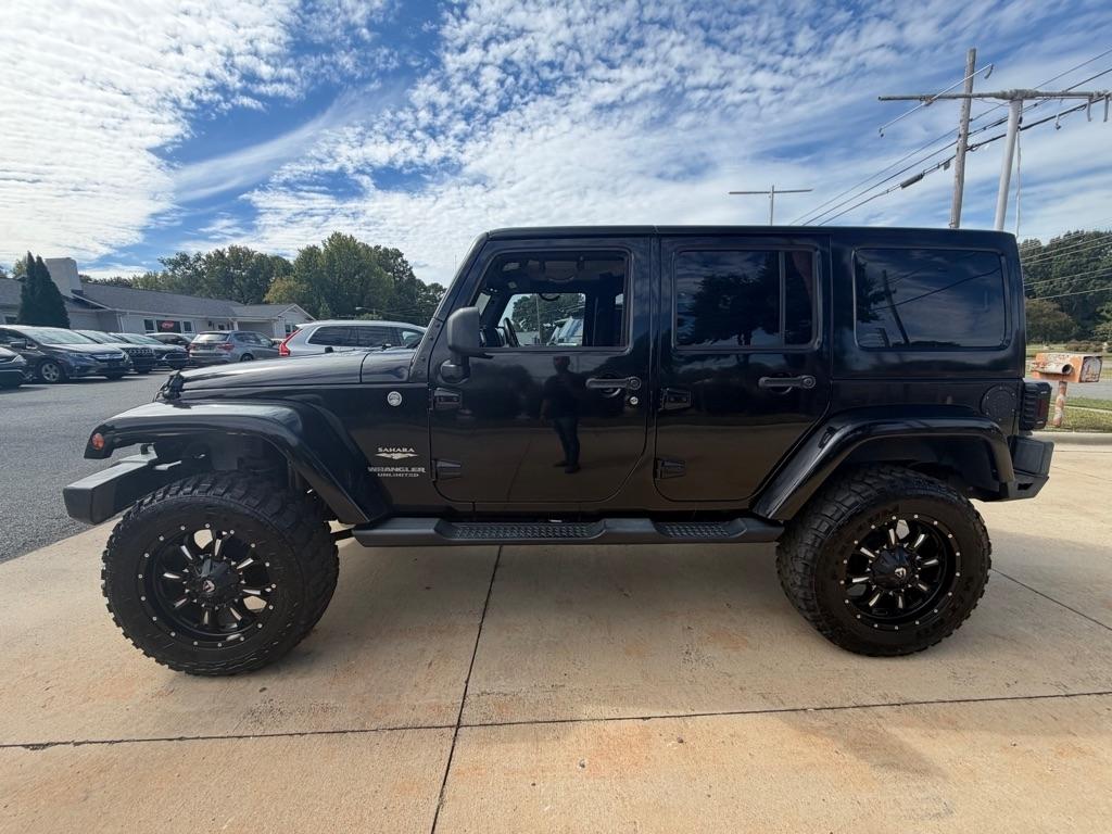 Jeep Wrangler Unlimited Sahara 4WD 2014