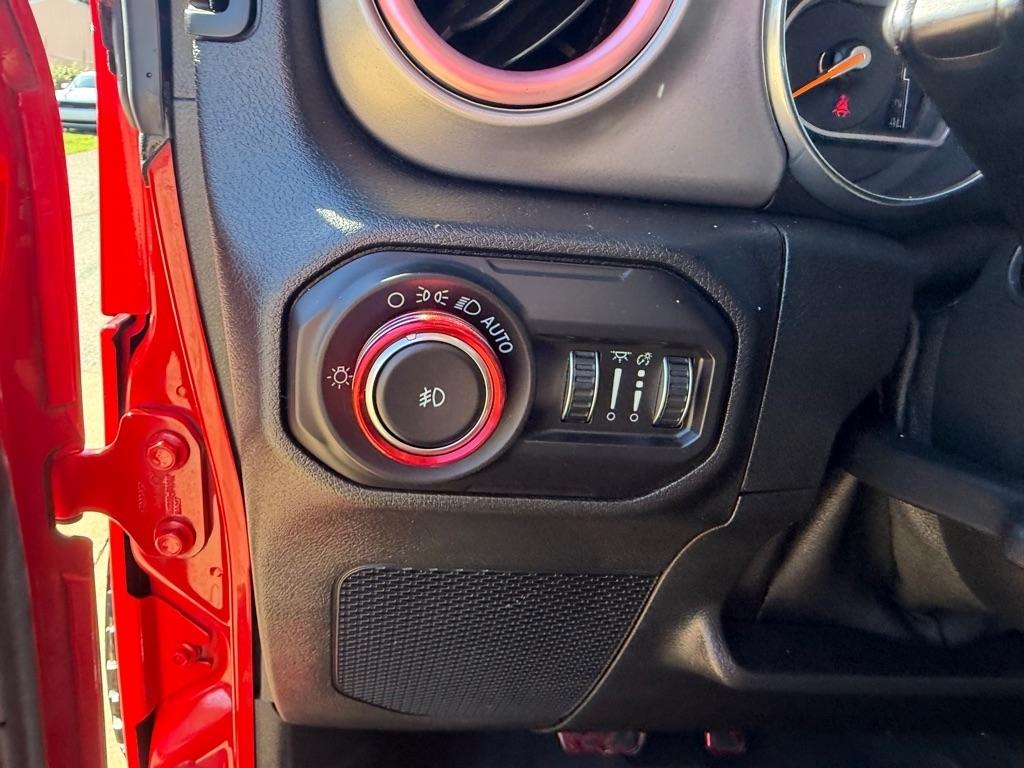 Jeep Wrangler Unlimited Sport 2018