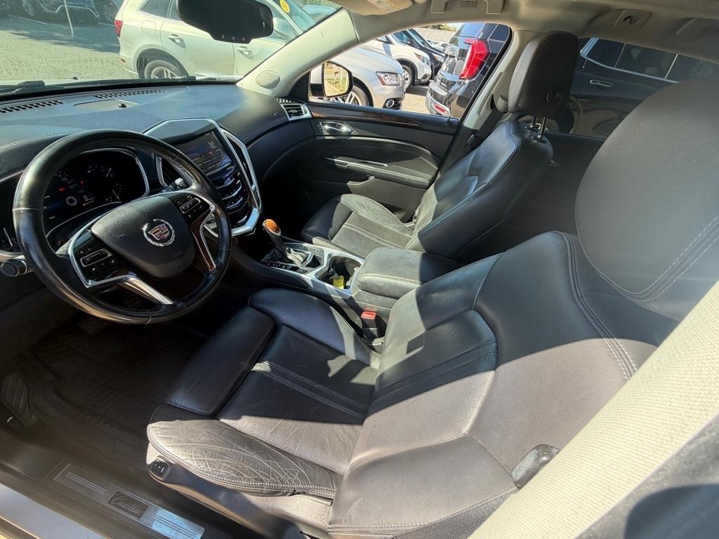 Cadillac SRX Luxury Collection FWD 2016