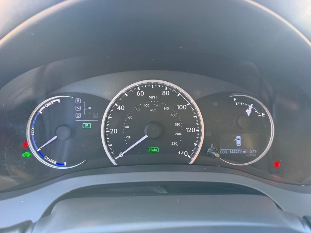 Lexus CT 200h Base 2013