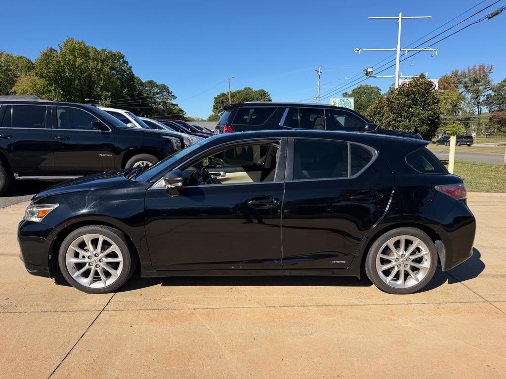 Lexus CT 200h Base 2013
