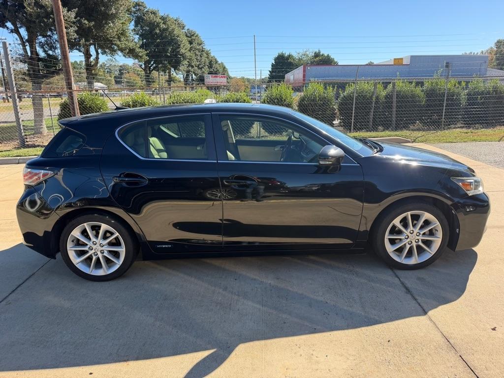 Lexus CT 200h Base 2013