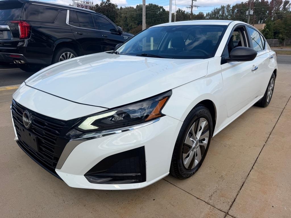 Nissan Altima 2.5 S 2024