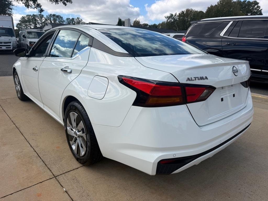 Nissan Altima 2.5 S 2024