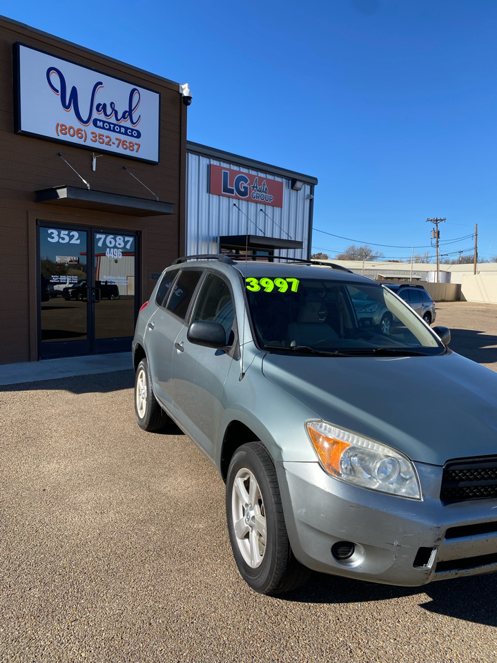 Toyota RAV4 Base V6 4WD 2006